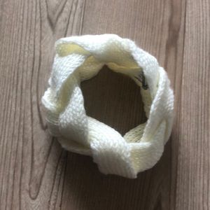 Winter knit headband